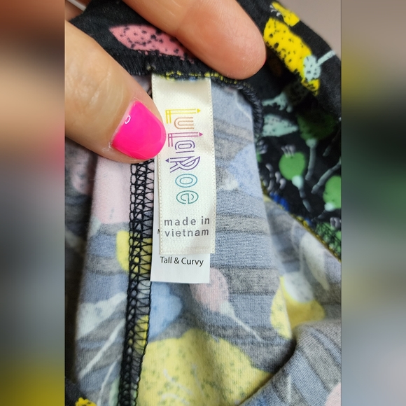 Lularoe Distressed Floral Print Leggings - Picture 3 of 5